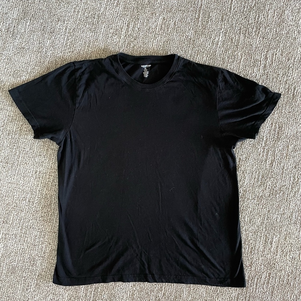 Men’s Black soft Tee